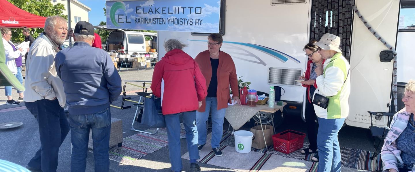 Karinainen-20220615-Kyron-toril-Voimaa_vanhuuteen-IMG_1832