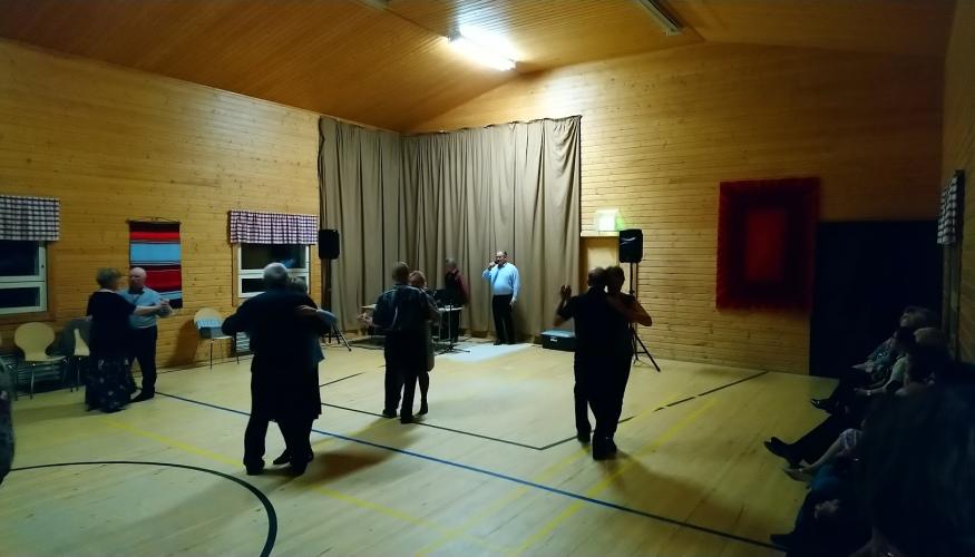 Tassit Palonurmen nuorisoseurantalolla.